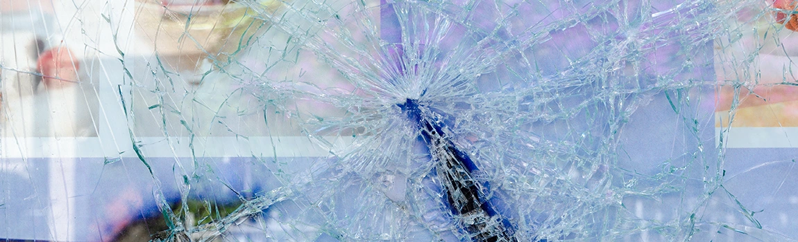 Window Broken Glass Repair in Englewood, FL